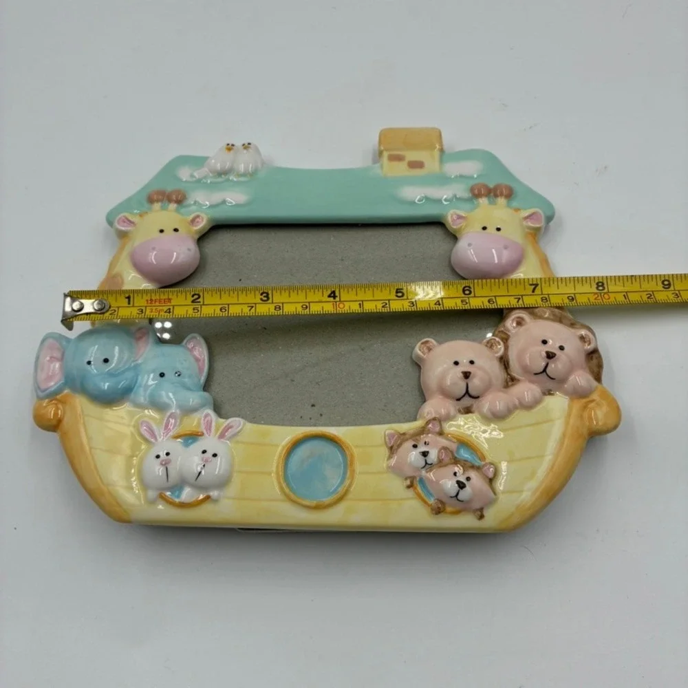 Russ‎ Berrie Noahs Ark Ceramic Picture Frame Pastel Nursery Animal 3D 5x3.5
